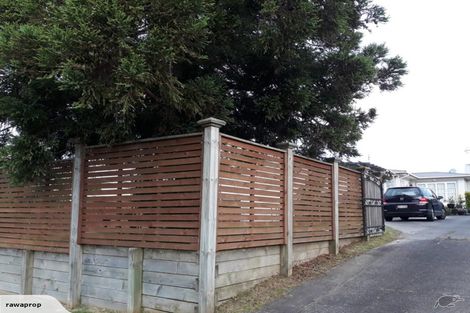 Photo of property in 18 Dakota Avenue, Beach Haven, Auckland, 0626