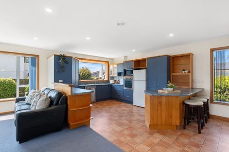 Photo of property in 5 Royleen Street, Casebrook, Christchurch, 8051