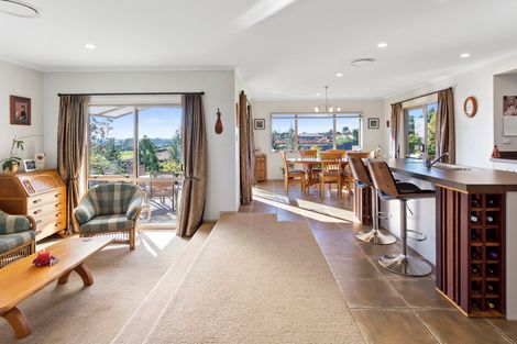 Photo of property in 48 Woodleigh Place, Ohauiti, Tauranga, 3112