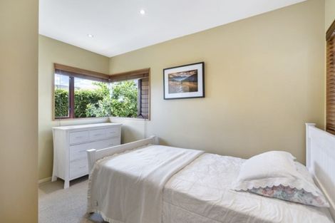 Photo of property in 65a Beresford Street, Bayswater, Auckland, 0622