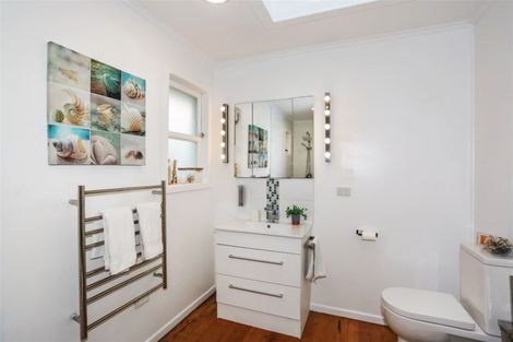 Photo of property in 104 Kaihau Road, Karioitahi, Waiuku, 2683