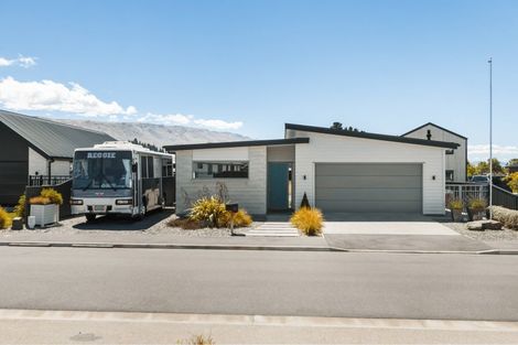 Photo of property in 17 Quigley Crescent, Cromwell, 9310