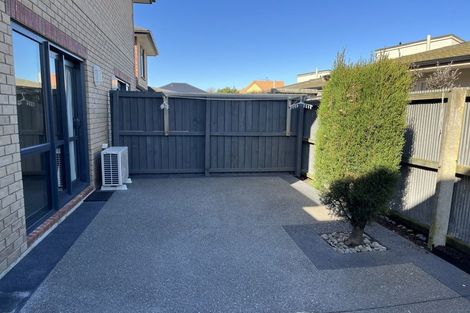 Photo of property in 16 George Street, Riccarton, Christchurch, 8041