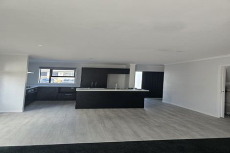 Photo of property in 7/64 Glen Road, Stokes Valley, Lower Hutt, 5019