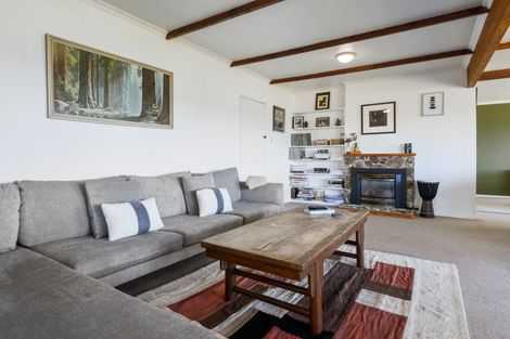 Photo of property in 137 Koutu Road, Kawaha Point, Rotorua, 3010