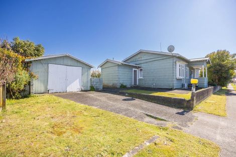 Photo of property in 194 Great South Road, Huntly, 3700