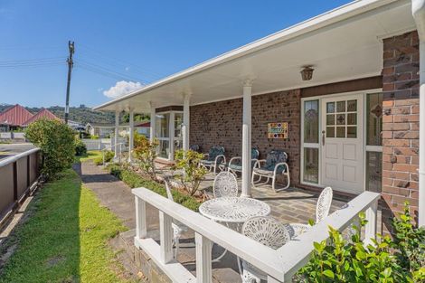 Photo of property in 9 Hamilton Crescent, Whitianga, 3510