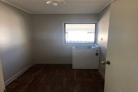 Photo of property in 15a Secretariat Place, Randwick Park, Auckland, 2105