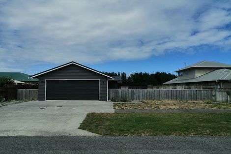 Photo of property in 7 Sandown Avenue, Himatangi Beach, Foxton, 4891