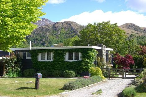 Photo of property in 3 Ritchie Street, Arrowtown, 9302
