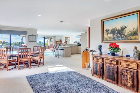Photo of property in 16 Driftwood Place, Mangawhai Heads, Mangawhai, 0505