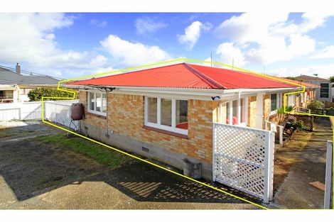 Photo of property in 1/19 Russell Road, Manurewa, Auckland, 2102