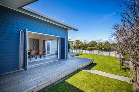 Photo of property in 36 Karamea Street, Whalers Gate, New Plymouth, 4310