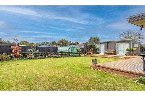 Photo of property in 5 Colchester Place, Templeton, Christchurch, 8042