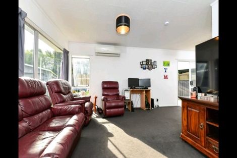 Photo of property in 35 Purcell Place, Melville, Hamilton, 3206