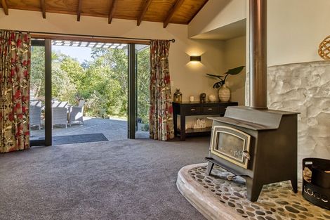 Photo of property in 2 Ritchie Place, Havelock North, 4130