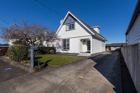 Photo of property in 37 Wallace Place, Westown, New Plymouth, 4310