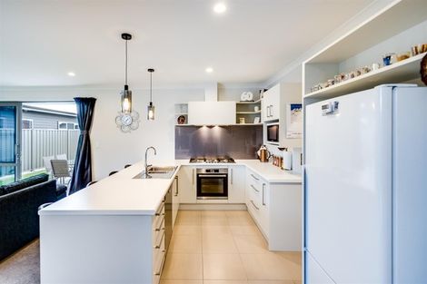 Photo of property in 18 Pelorus Avenue, Poraiti, Napier, 4112