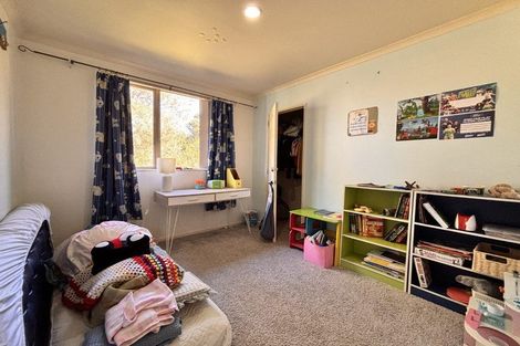 Photo of property in 25 Les Marston Place, Pukekohe, 2120