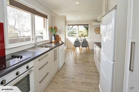 Photo of property in 84 Pohutukawa Drive, Pukete, Hamilton, 3200