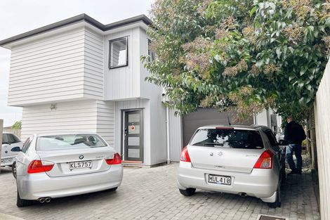 Photo of property in 2f Millen Avenue, Pakuranga, Auckland, 2010