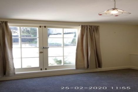 Photo of property in 43 Roxburgh Street, Mount Victoria, Wellington, 6011