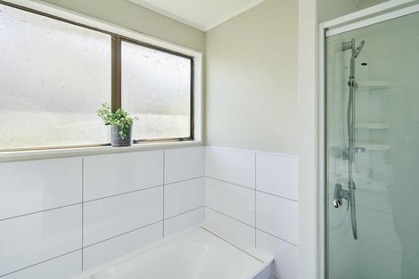 Photo of property in 2 Gainsborough Grove, Belmont, Lower Hutt, 5010