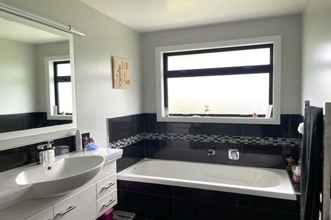 Photo of property in 33 Shearwater Drive, Kaikoura, 7300