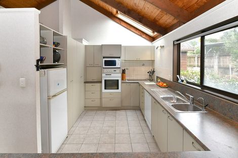 Photo of property in 11 Tatyana Place, Massey, Auckland, 0614