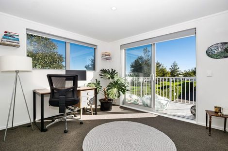 Photo of property in 31 Reynolds Place, Papamoa Beach, Papamoa, 3118