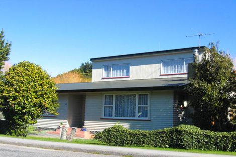 Photo of property in 112 Marlborough Street, Greymouth, 7805