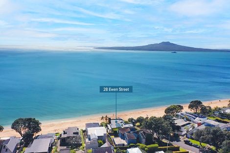 Photo of property in 28 Ewen Street, Takapuna, Auckland, 0622