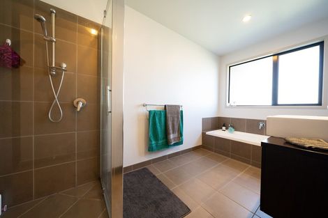 Photo of property in 23 Harris Place, Ngatea, 3503