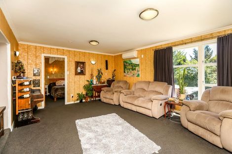 Photo of property in 11 Tothill Street, Frankleigh Park, New Plymouth, 4310