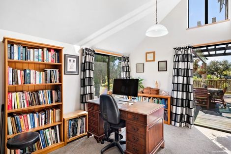 Photo of property in 16 Awatere Avenue, Beerescourt, Hamilton, 3200