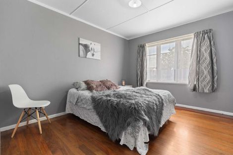 Photo of property in 14 Keats Crescent, Enderley, Hamilton, 3214