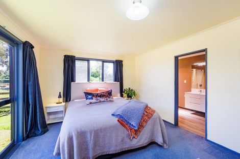 Photo of property in 237 Ngaio Road, Halcombe, Palmerston North, 4479