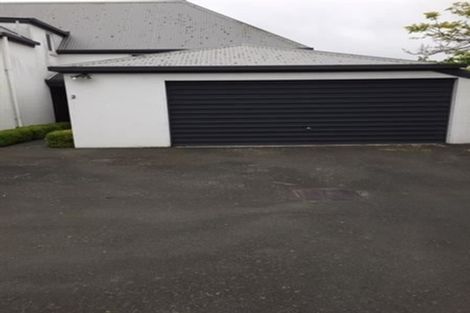 Photo of property in 2/144a Yaldhurst Road, Sockburn, Christchurch, 8042