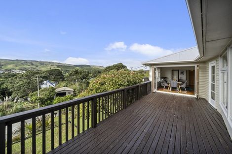 Photo of property in 4 Donlin Road, Pukerua Bay, 5026