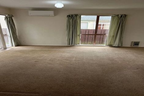Photo of property in 39a Butley Drive, Farm Cove, Auckland, 2012