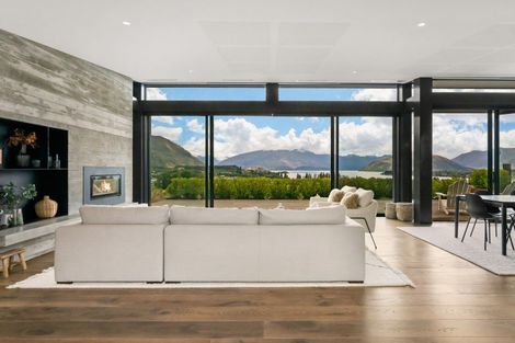 Photo of property in 11 Ruby Ridge, Wanaka, 9305