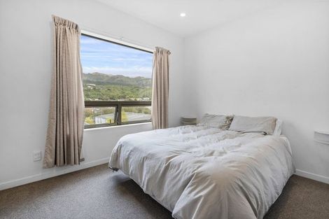Photo of property in 2/7 Handyside Street, Tawa, Wellington, 5028