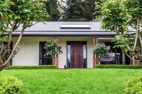 Photo of property in 879 Tukairangi Road, Acacia Bay, Taupo, 3385