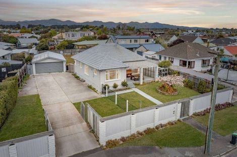 Photo of property in 8 Pandora Street, North New Brighton, Christchurch, 8083