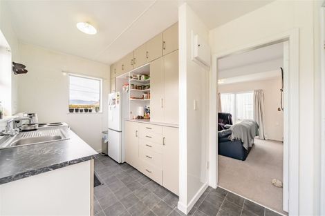 Photo of property in 10/46 King Street, Ebdentown, Upper Hutt, 5018