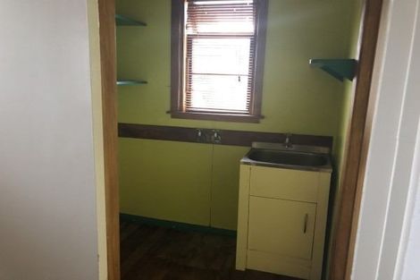 Photo of property in 15a Limbrick Street, Terrace End, Palmerston North, 4410