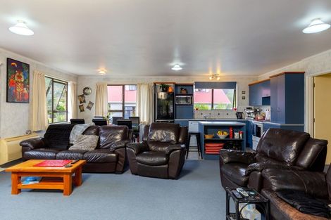 Photo of property in 14 Huia Street, Waikawa, Picton, 7220