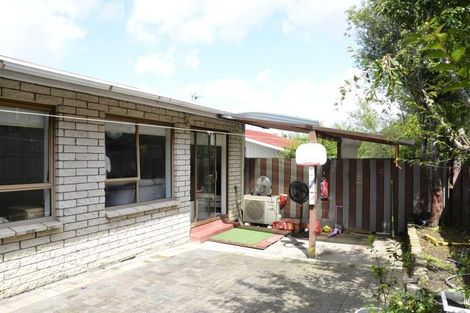 Photo of property in 2/19 Wyllie Road, Papatoetoe, Auckland, 2025