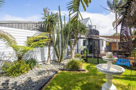 Photo of property in 34 Percy Road, Papamoa Beach, Papamoa, 3118