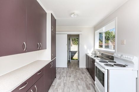 Photo of property in 41 Waimea Street, Westown, New Plymouth, 4310